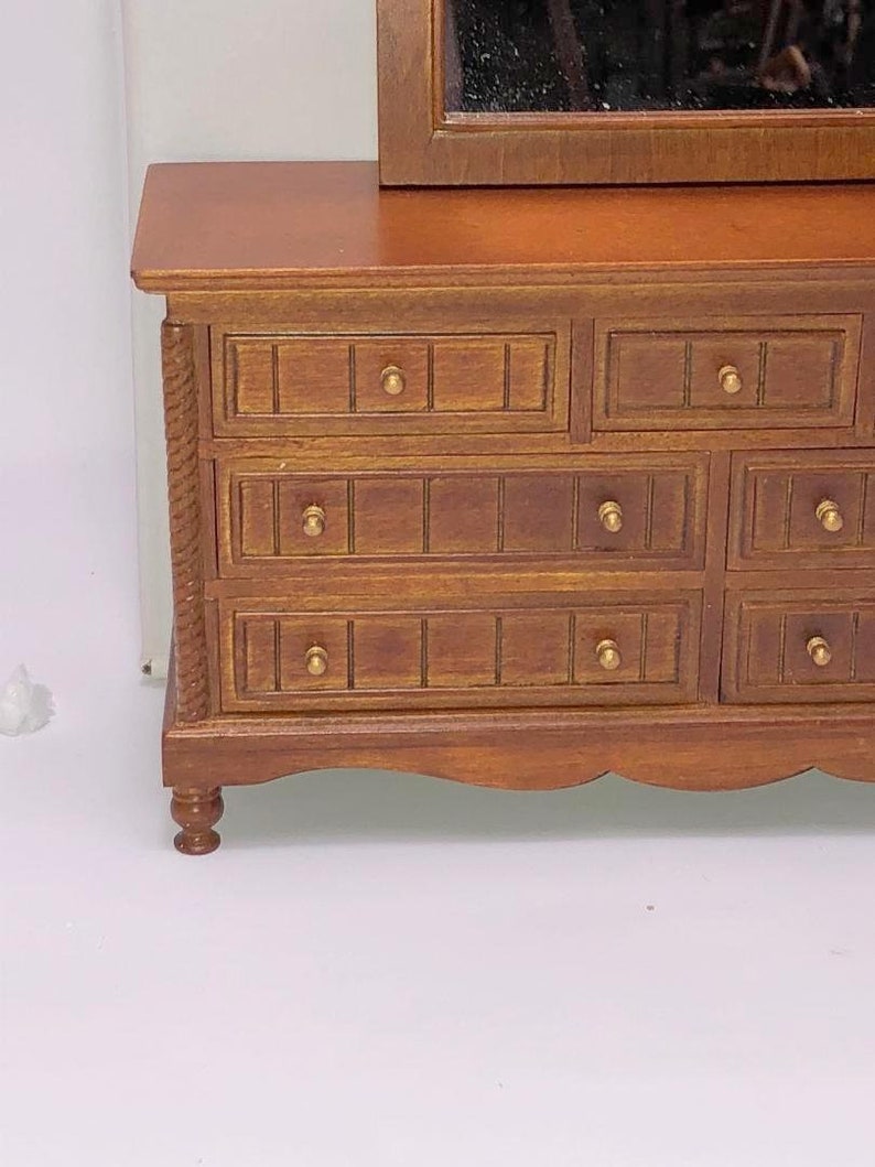 barbie dresser with mirror