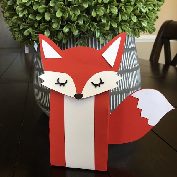 SVG/ PNG Fox favor box