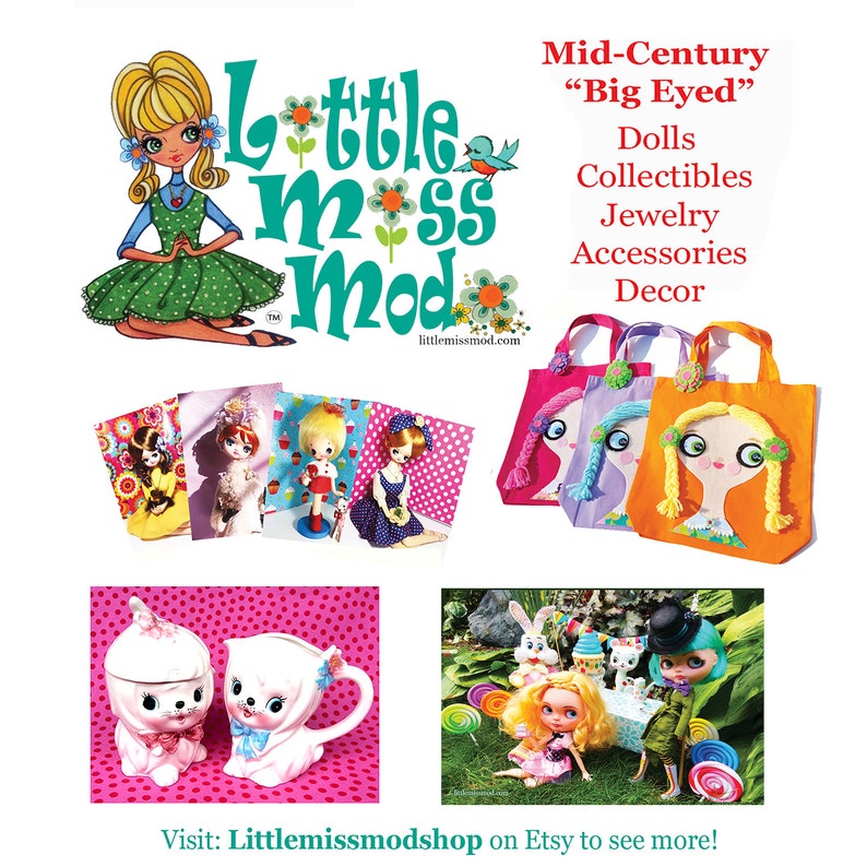 4 Pack of 4X6 Halloween Photo Greeting Cards featuring Vintage Japanese Pose Dolls Dressed up In Spooky Halloween Scenes.