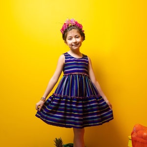 Fiesta vestito messicano per ragazze, abito colorato serape cinco de mayo, abito estivo a righe viola a righe, vestito messicano per ragazze, taco twosday, mex