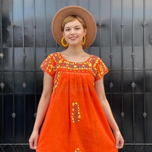 Mexican floral embroidery vintage dress, cotton short sleeve tunic, bohemian beach wedding, neon orange summer dress, flor oaxacan sundress