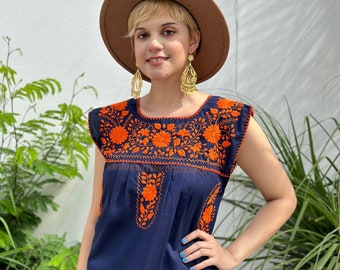 Chemisier brodé bleu marine, broderie florale orange, fiesta san antonio, houston game day, tenue tendance football, style mexicain chic