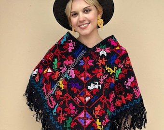 Poncho hippie tejido a mano, textil del suroeste, capa bordada, chal mexicano, abrigo de noche, poncho boho chic maximalista, abrigo étnico