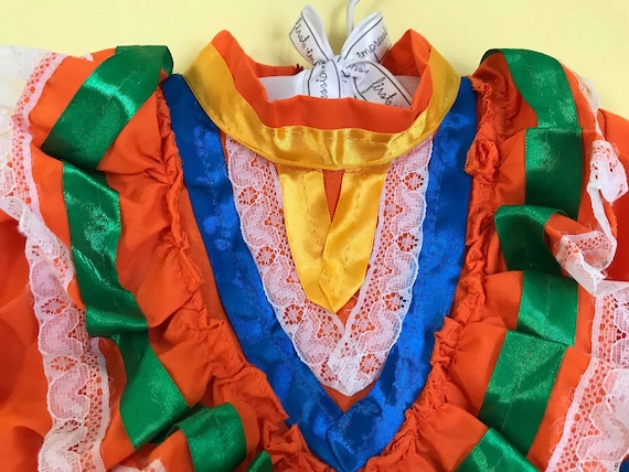 オレンジ色のメキシコのハリスコドレス、ハリスコの星のリボンドレス