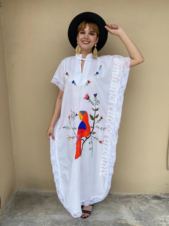 Vintage Mexican handembroidered parrot caftan dre… - image 1