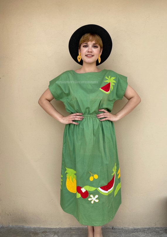 Collectors skirt vintage mexican dress fruits appliq gem
