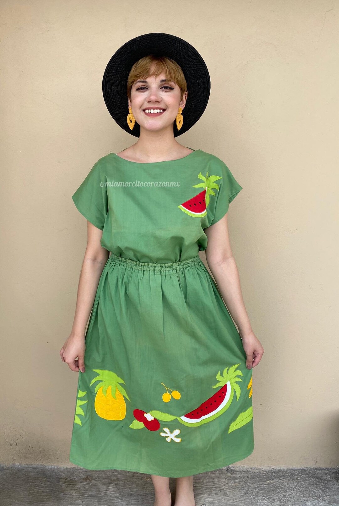 Collectors Skirt Vintage Mexican Dress, Fruits Applique, 80s