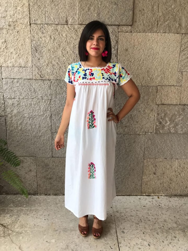 frida sundress mexican boho hippie kaftan ethnic maxi dress Colorful floral embroidery oaxacan vintage dress cotton short sleeve tunic