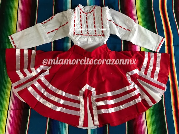 traditional dress of mexico