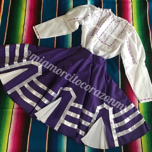 Purple Nuevo Leon dress, traditional folkloric dress, monterrey dress dance, mexican party outfit, adelita outfit, polka dress, viva fiesta