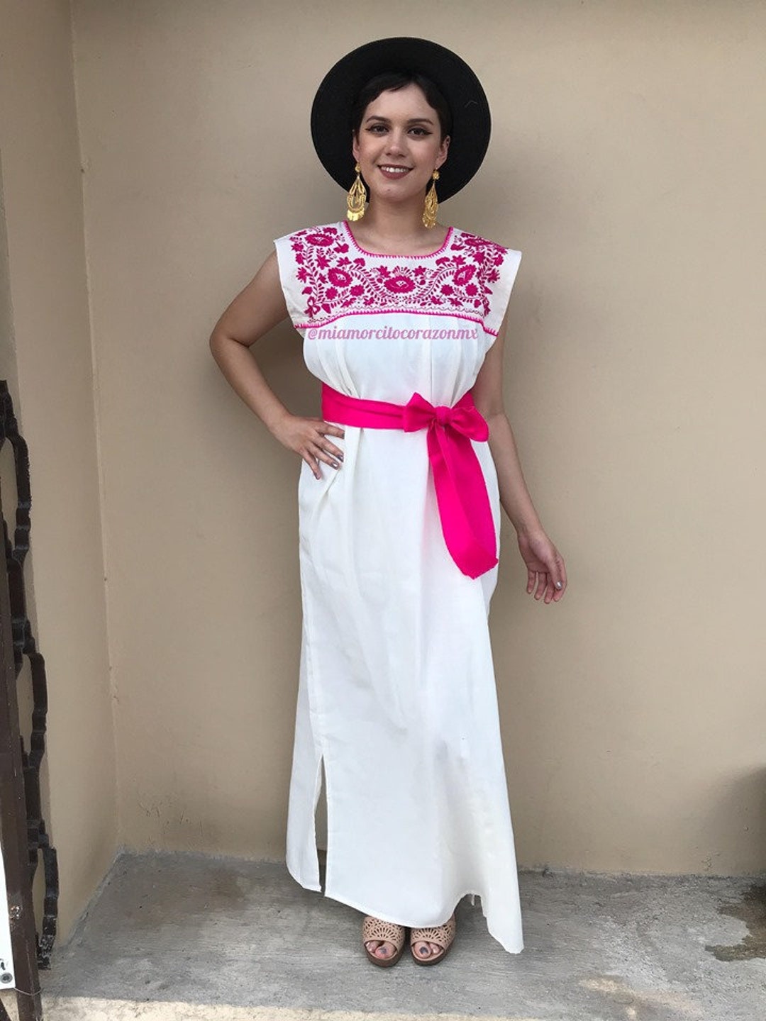 open lace back dress Rare Vintage Light Pink Mexican Wedding Dress - S