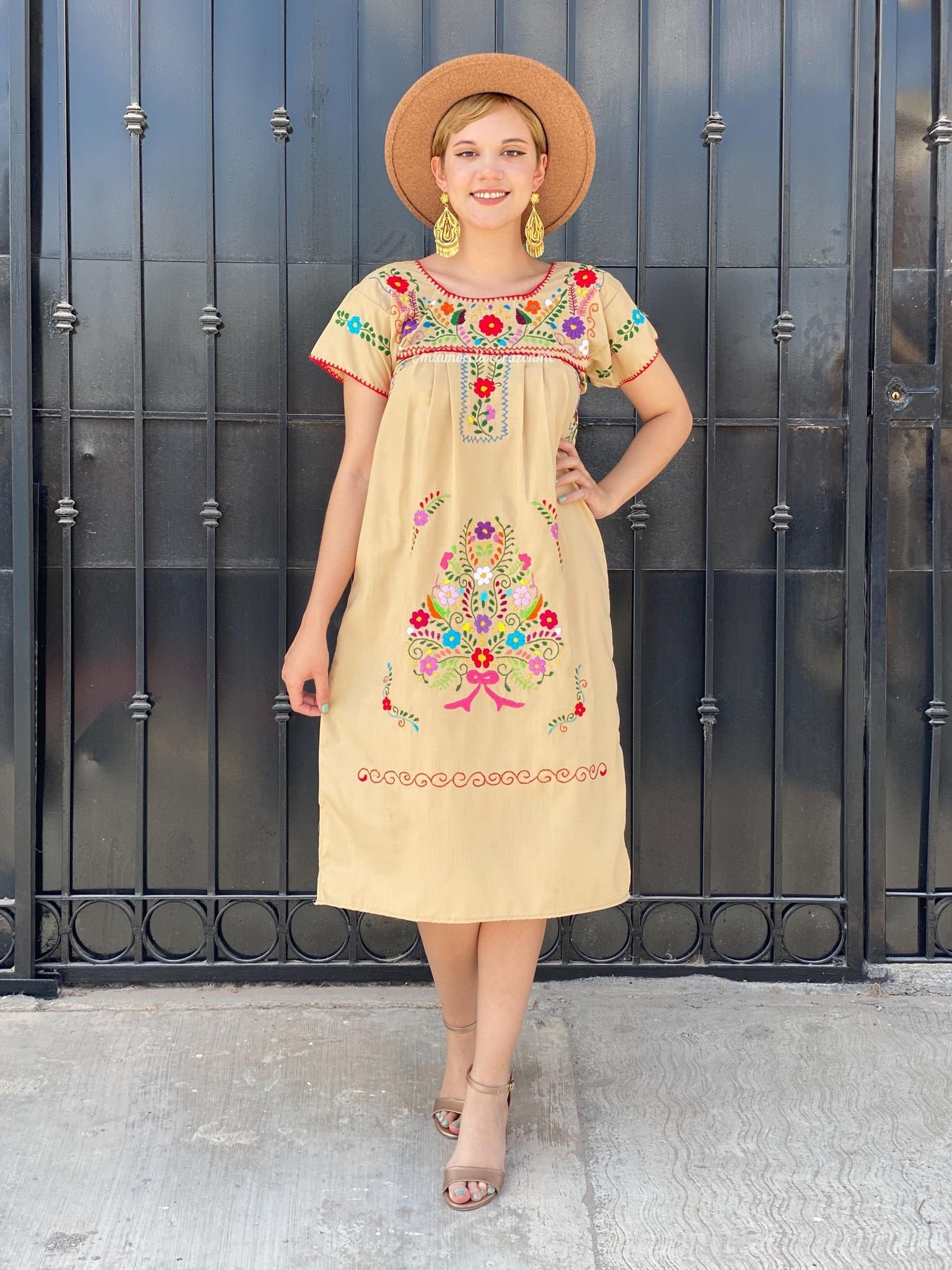 Embroidered Mexican Bridesmaid Dress - Etsy Embroidered Mexican Bridesmaid Dress - Etsy