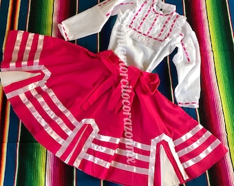 Pink Nuevo Leon dress, folkloric mexican outfit, folkloric dancer dress, monterry traditional dress, mexican dress for girls, adelita dress