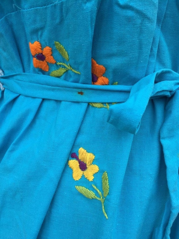 Vintage turquoise mexican dress, mini floral embr… - image 9