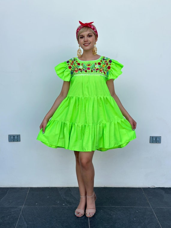 neon embroidered dress Two-Tone Black Lace Three-Quarter Sleeve Fit Flare Formal Dress