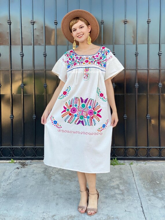 Vestido Bordado Mexicano