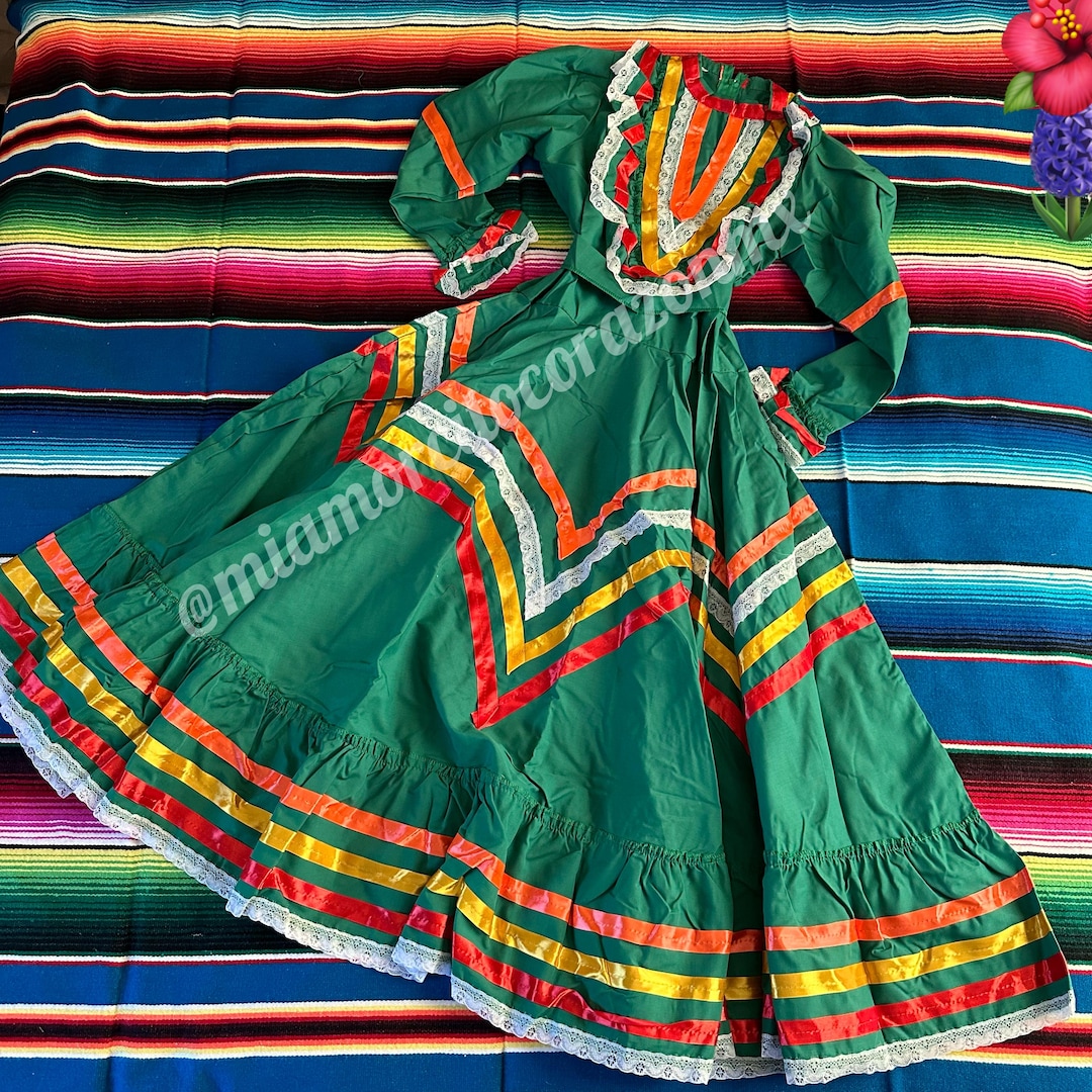 Groene jalisco-jurk, folkloristisch kostuum Nederland