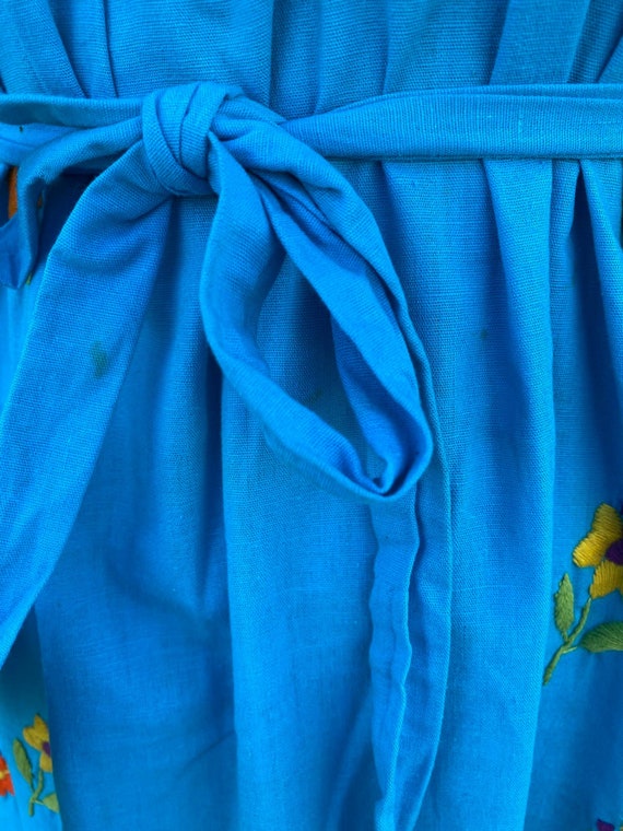 Vintage turquoise mexican dress, mini floral embr… - image 10