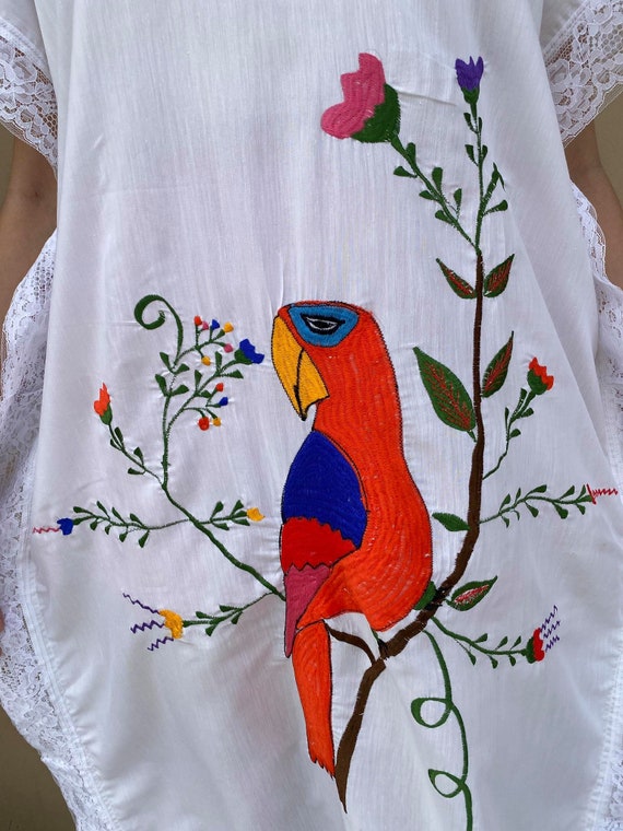 Vintage Mexican handembroidered parrot caftan dre… - image 5