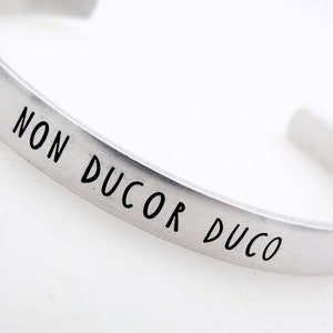 Non Ducor Duco,I'm not led, I lead, Handstamped Adjustable Aluminum Cuff, Inspirational Gift for her or him, Latin Phrase image 8