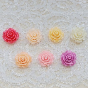 Mixed Pastel Rose Flower Cabochons Resin Flatback Roses Medium Scrapbook Supplies - 7 PCS - 20mm