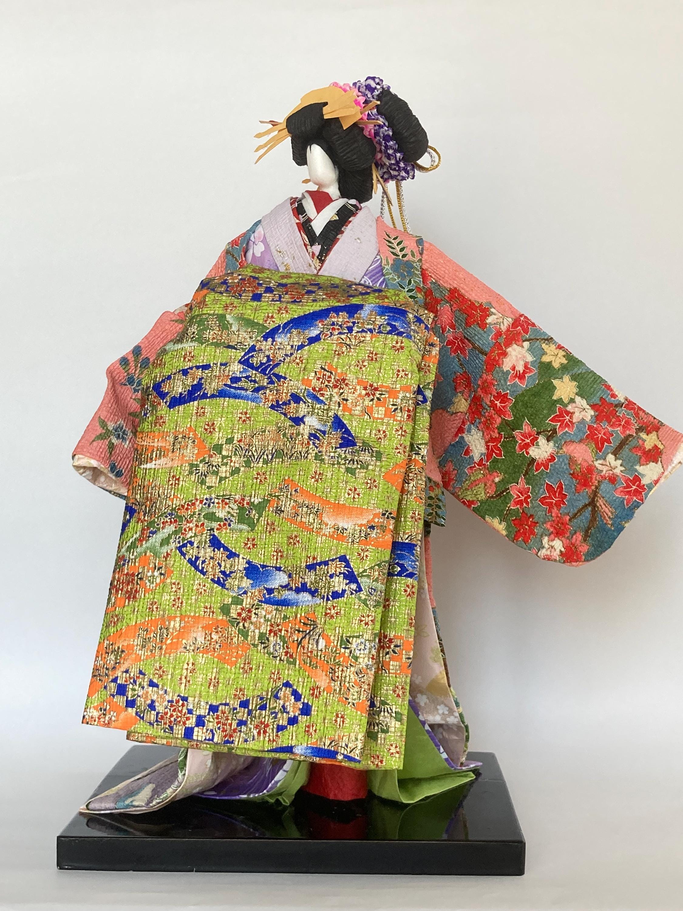 花魁 花魁 japanese courtesan doll (made of vintage Japanese paper