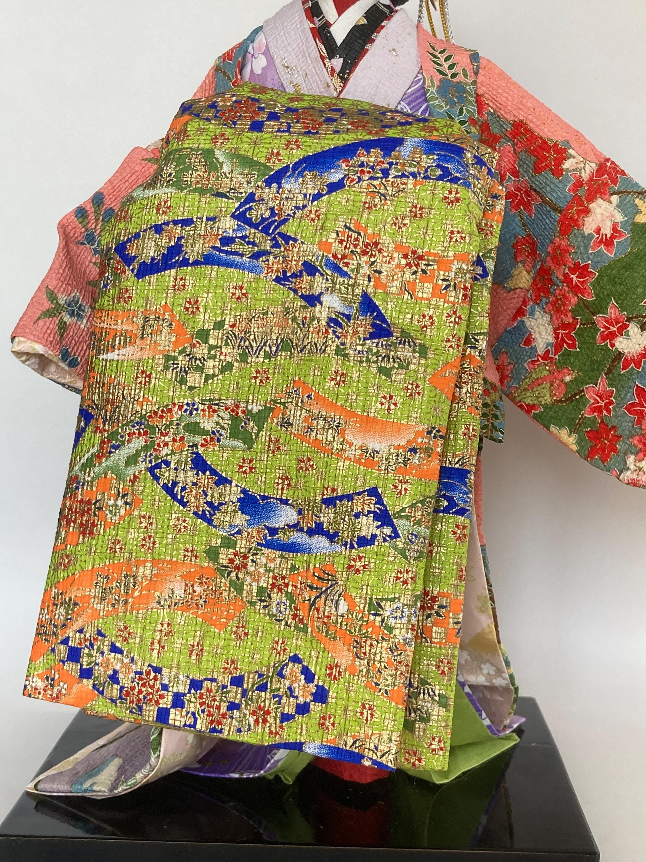 花魁 花魁 japanese courtesan doll (made of vintage Japanese paper