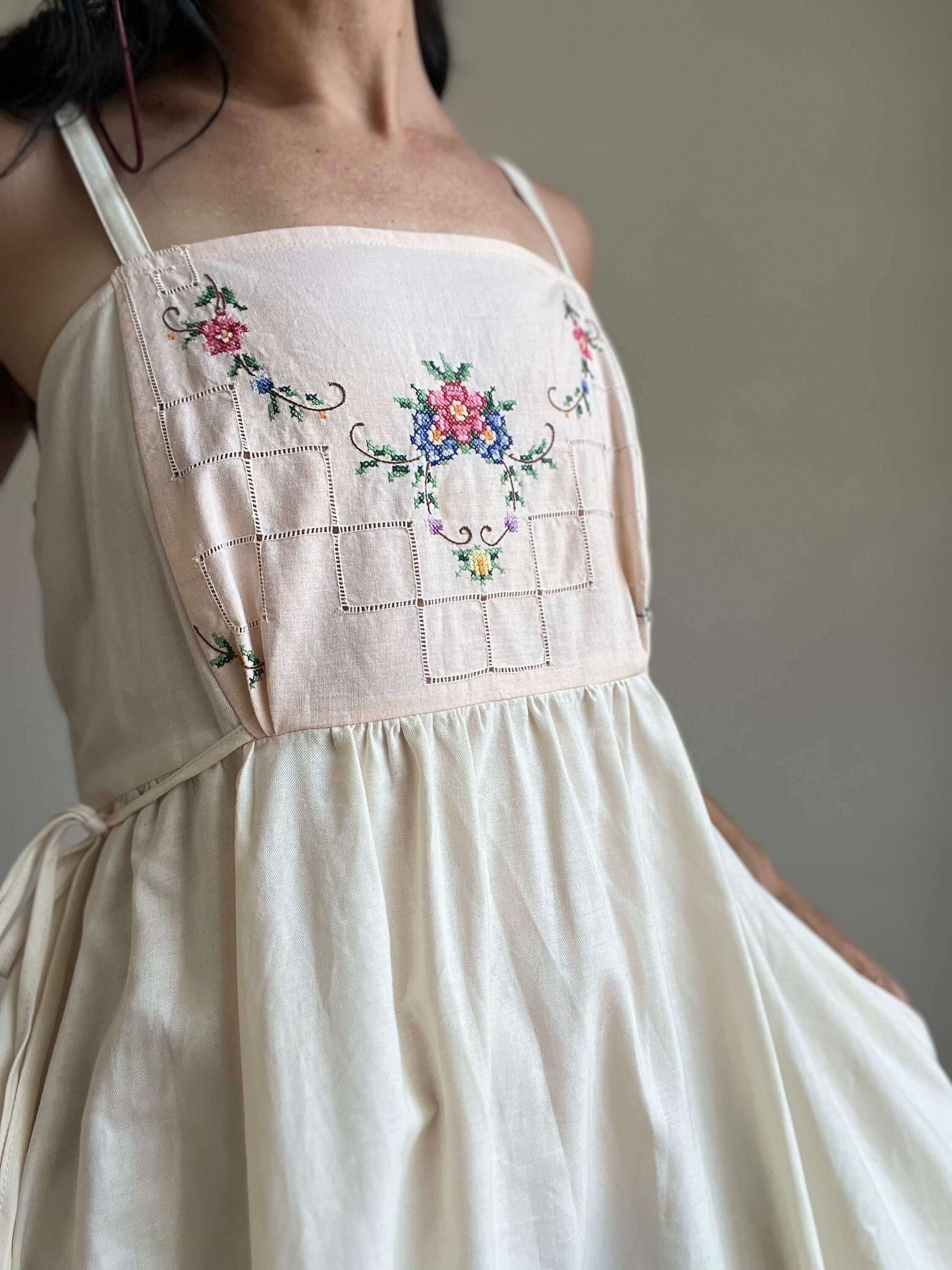 Women's Dress, Pinafore Dress, Embroidered Dress, Embroidered Flowers,  Organic Dress, Antique Dress, Pinafore Pockets, Vintage Dress, Summer - Etsy