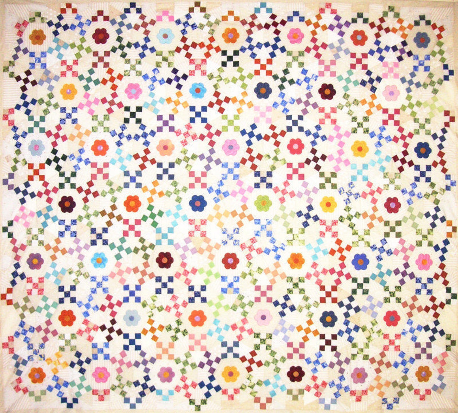 Ring Cycles Quilt Pattern – Lessa Siegele Design, Scrap Buster (PDF ...