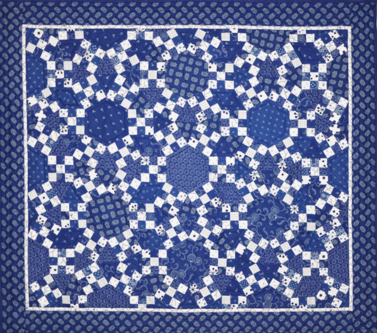 Ring Cycles Quilt Pattern – Lessa Siegele Design, Scrap Buster (PDF ...