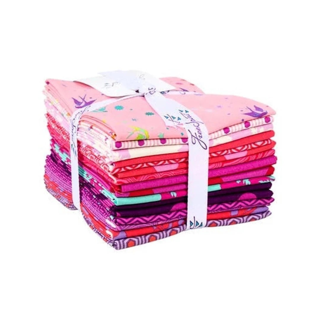 Tula's True Colours Pom Pom Agava - Tula Pink - PER QUARTER METRE Tula's True Colours Pom Pom Agava - Tula Pink - PER QUARTER METRE