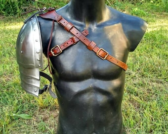 Leather harness to wear it with or without pauldron for LARP, COSPLAY, ATREZZO, viking,  pagan, medieval, wiccan, pirate and a lot more