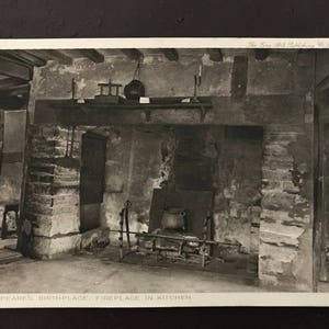 Vintage postcard - Shakespeare&#39;s Birthplace - Fireplace in the Kitchen