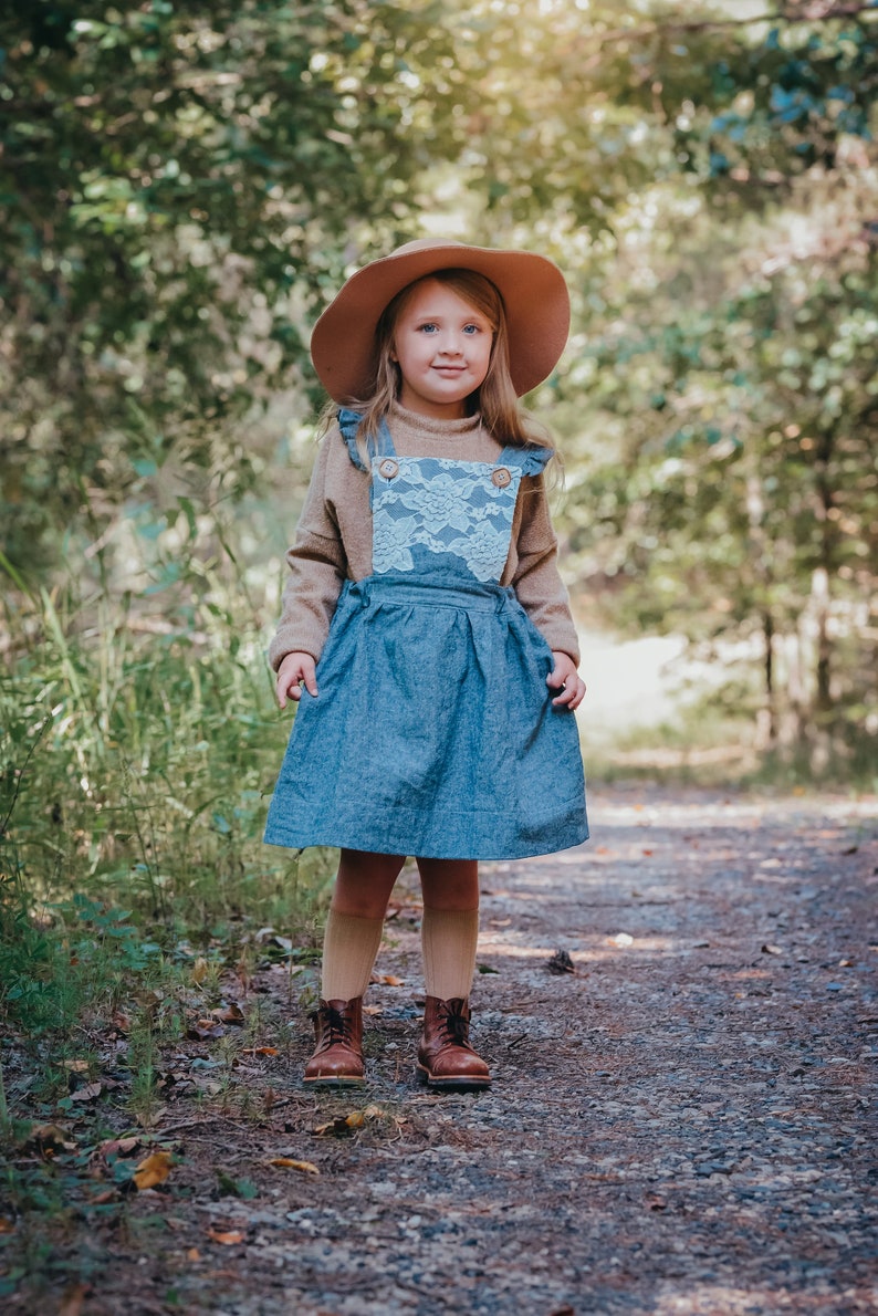 Girl's Lace Front Pinafore Dress Vintage Style Children's Clothes Ruffle Straps with Wooden Buttons Kids Clothing for Family Photos image 6