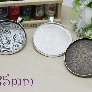 DIY 35mm Blank Photo Pendant Trays ~ Vintage & Antique Cabochon Bezel Settings ~ 35mm Pendant Trays - 35mm Glass Cabochon Settings