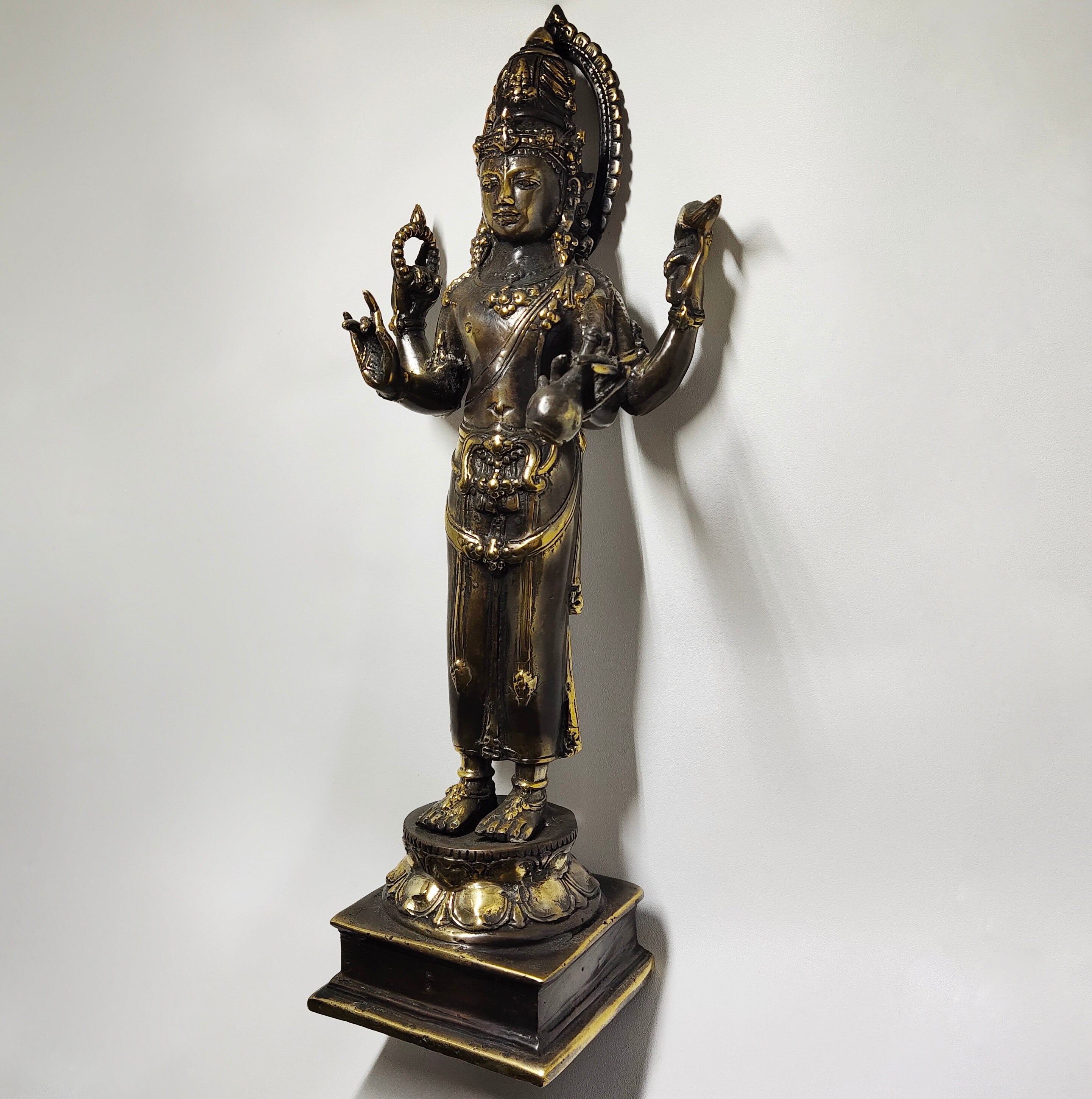 シヴァ神のブロンズ像、ヒンドゥー教の置物、室内装飾彫刻 - Etsy 日本