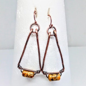 Handmade earrings Long earring Chandelier earrings Copper earrings with Agate stone Unique earrings Modern earrings Handmade copper earrins
