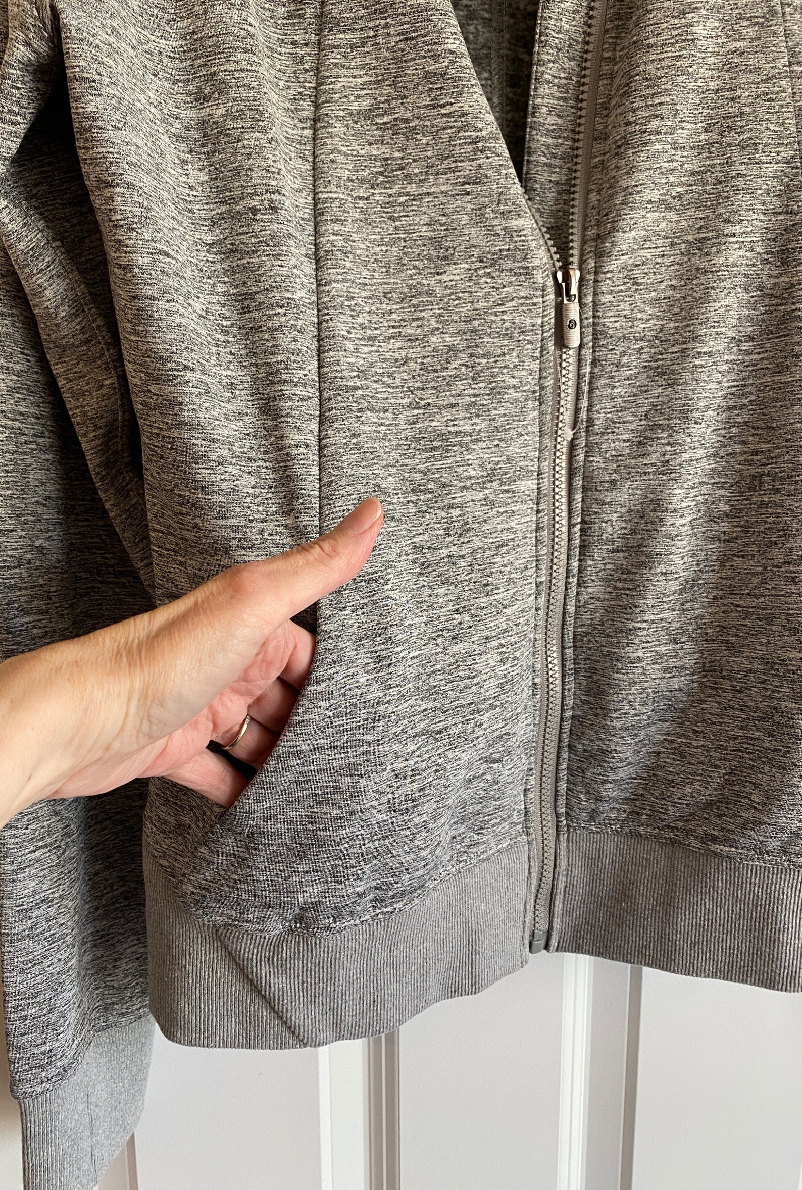 Damen Zip-Front DoTERRA Jacke Größe XL. Graue und weiße | Etsy