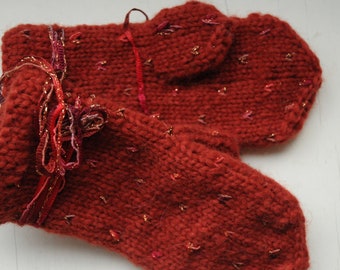 Hand-knitted children's mittens
