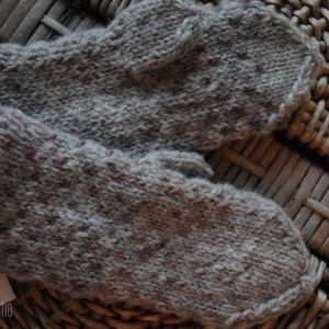 Hand-knitted children's mittens image 2