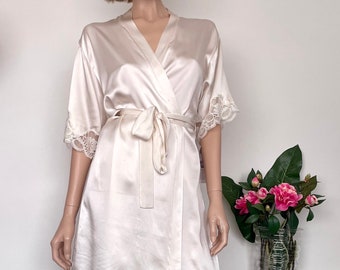 Vintage 90s Hilton Liquid Silk Satin Robe, Ivory Lace Trim Wrap Gown (NOS)