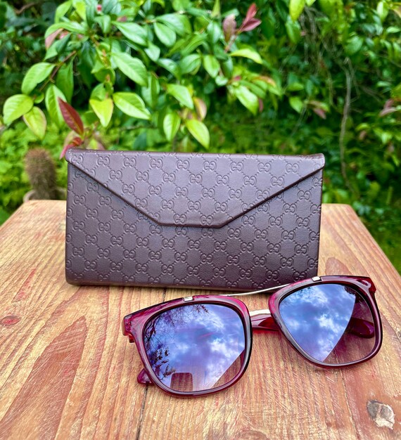 vintage gucci sunglasses case