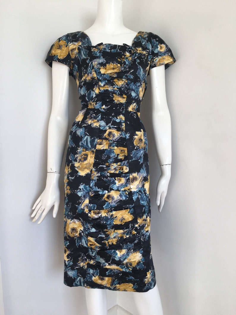 50s Floral Print Wiggle Dress with Ruched Stomach \u2013Size 8-10 Navy Yellow Rose Satin Rayon/_Mad Men/_Bombshell