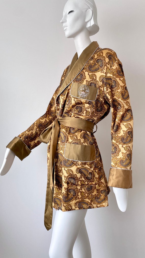 Vintage paisley smoking jacket, mid century gold … - image 6