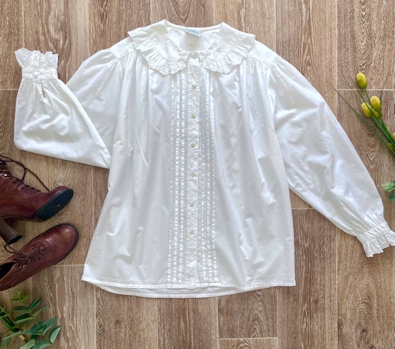 short sleeve blouses with collars