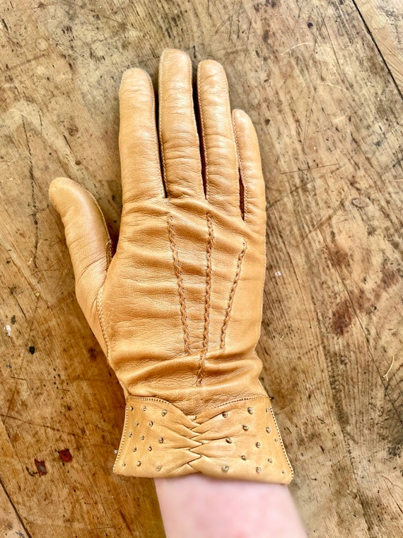 Vintage kid leather driving gloves, 40s 50s soft … - image 2