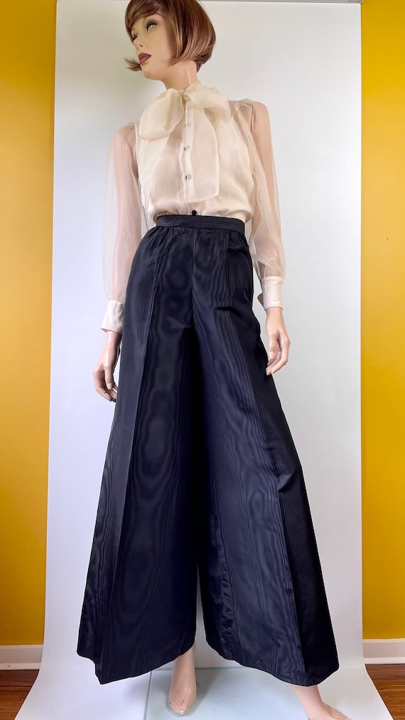 Vintage 70s Norma Tullo Bell Bottoms | Black Moir… - image 3