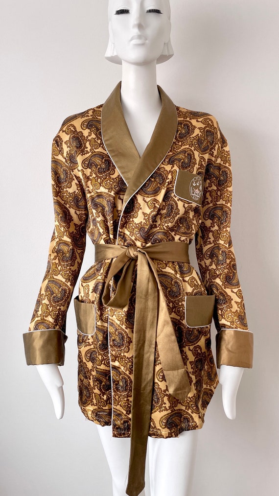 Vintage paisley smoking jacket, mid century gold … - image 2