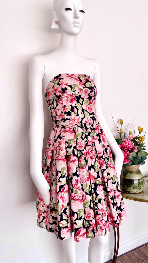 Vintage Laura Ashley strapless floral midi dress,… - image 5