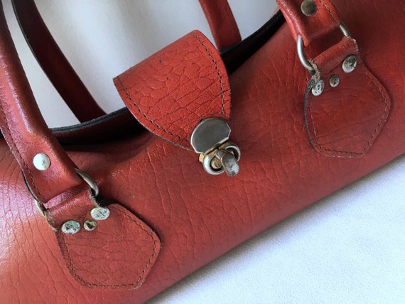 60s Red Leather Baguette Bag / Doctor’s Bag_Mod To
